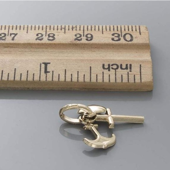 14k Yellow Gold Moveable Anchor, Cross, Heart, (Hope, Faith, Love) Charm Pendant - Picture 8 of 11